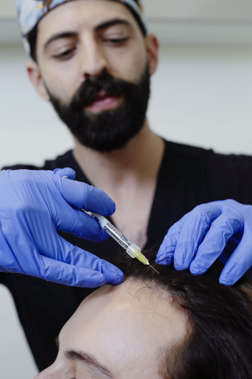 what-your-hair-transplant-cost-should-include-to-be-worth-it-barber